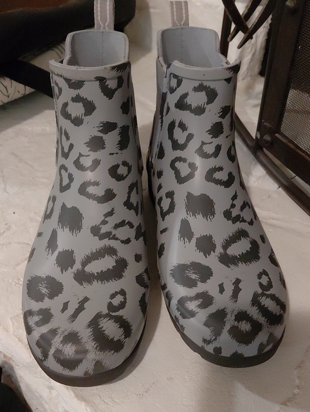 Hunter Gray Leopard Print Ankle Rain Boots